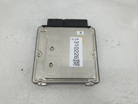 2013-2016 Audi A4 PCM Engine Control Computer ECU ECM PCU OEM P/N:8K5 907 115 F Fits Fits 2013 2014 2015 2016 OEM Used Auto 