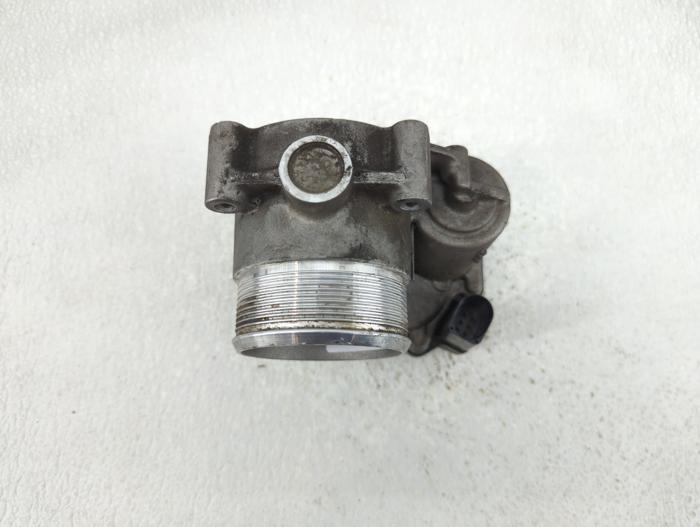 2005-2016 Audi A4 Throttle Body P/N:06F 133 062 Q Fits OEM Used Auto Parts - Oemusedautoparts1.com