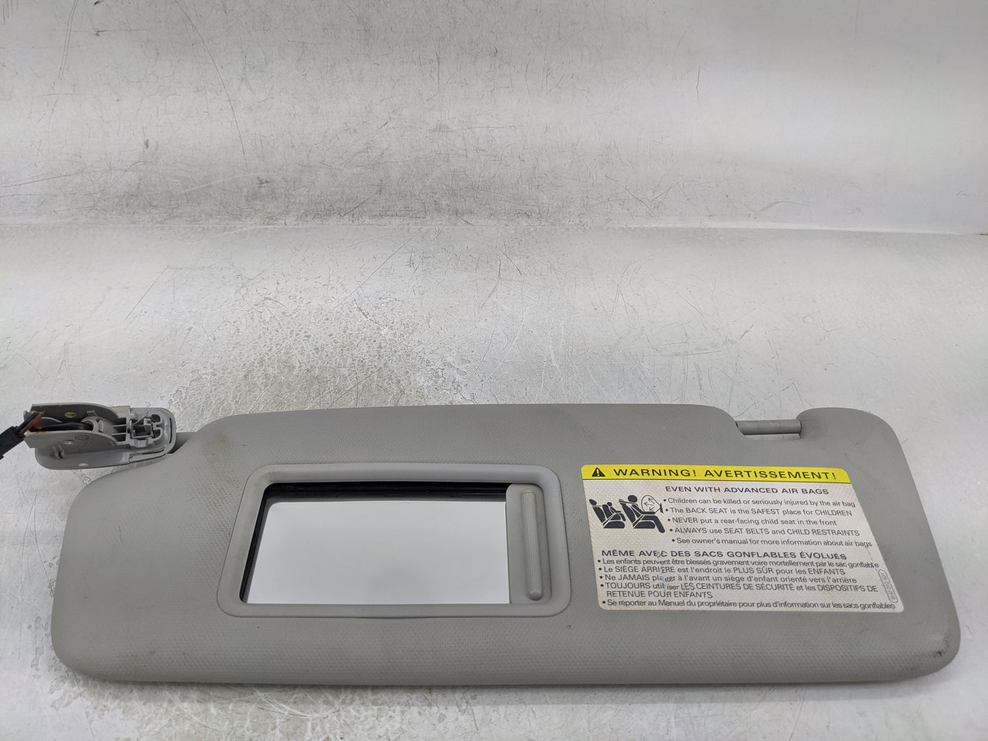 2013-2016 Audi A4 Sun Visor Shade Replacement Driver Left Mirror Fits Fits 2013 2014 2015 2016 OEM Used Auto Parts - Oemused