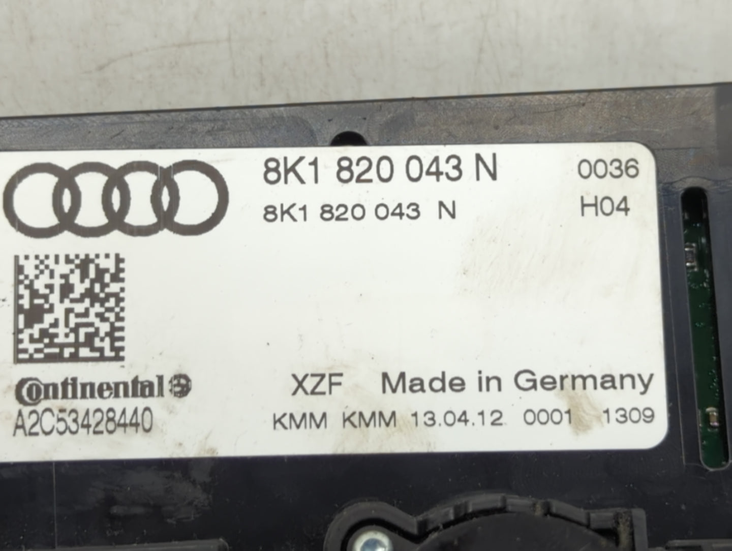 2013-2016 Audi A4 Climate Control Module Temperature AC/Heater Replacement P/N:8K1 820 043 N Fits Fits 2013 2014 2015 2016 2