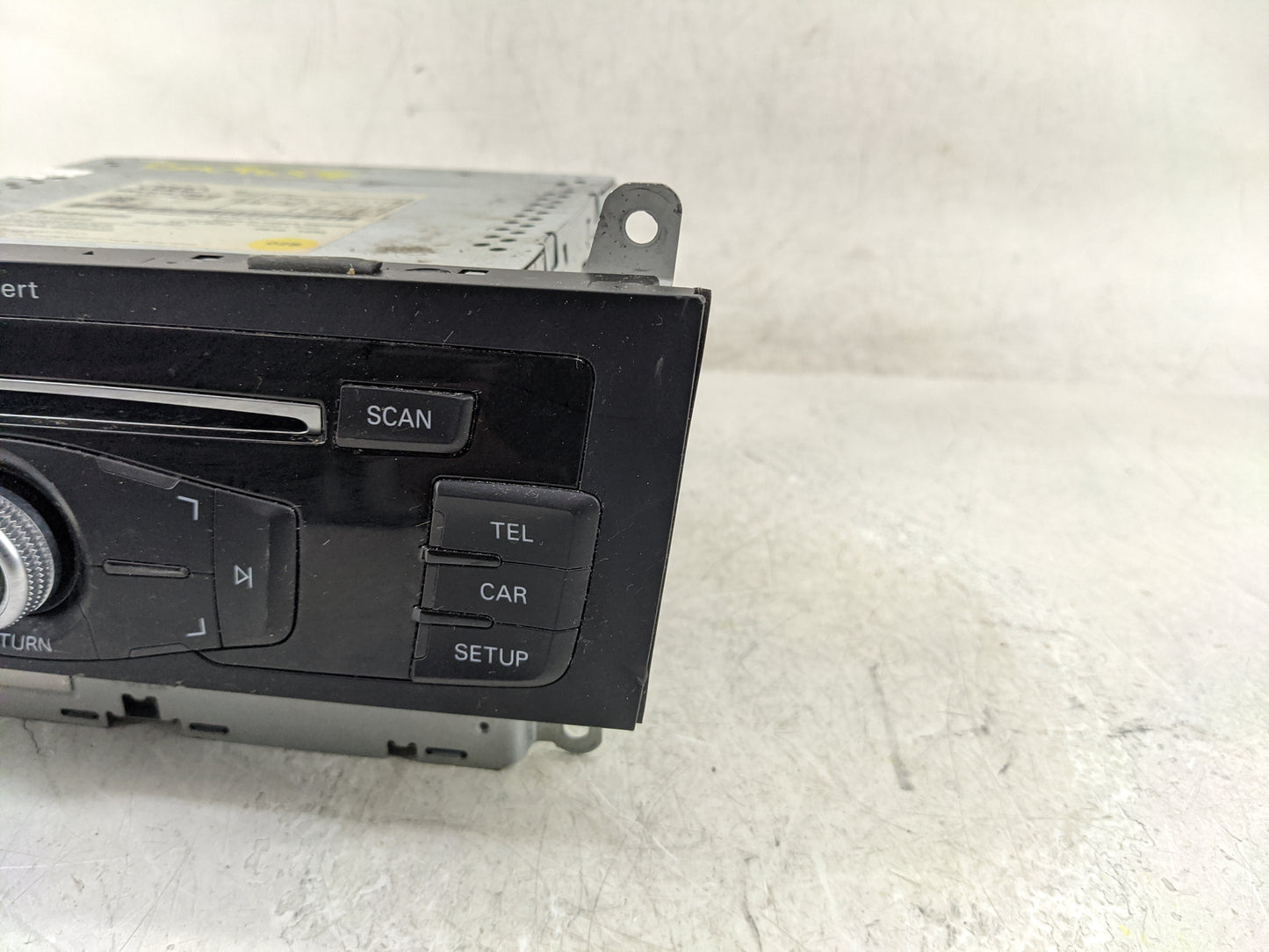 2013-2016 Audi A4 Radio AM FM Cd Player Receiver Replacement P/N:8R1035186Q Fits Fits 2013 2014 2015 2016 OEM Used Auto Part