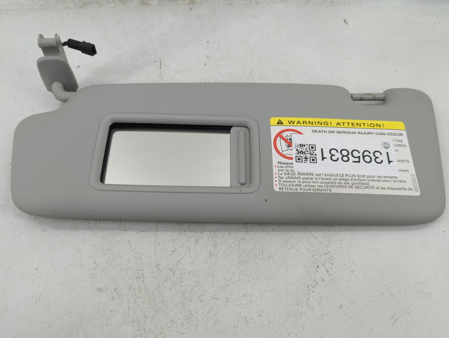 2013-2016 Audi A4 Sun Visor Shade Replacement Driver Left Mirror Fits Fits 2013 2014 2015 2016 OEM Used Auto Parts - Oemused