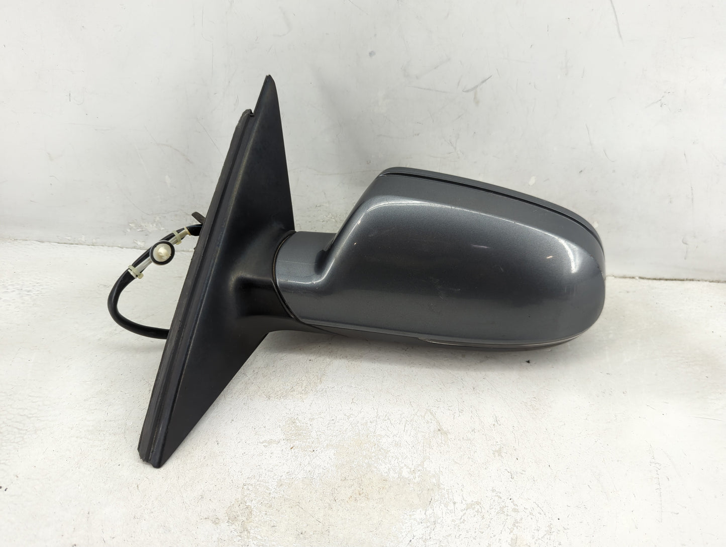2010-2016 Audi A4 Driver Side View Mirror - Left Door Mirror OEM Used - Oemusedautoparts1.com
