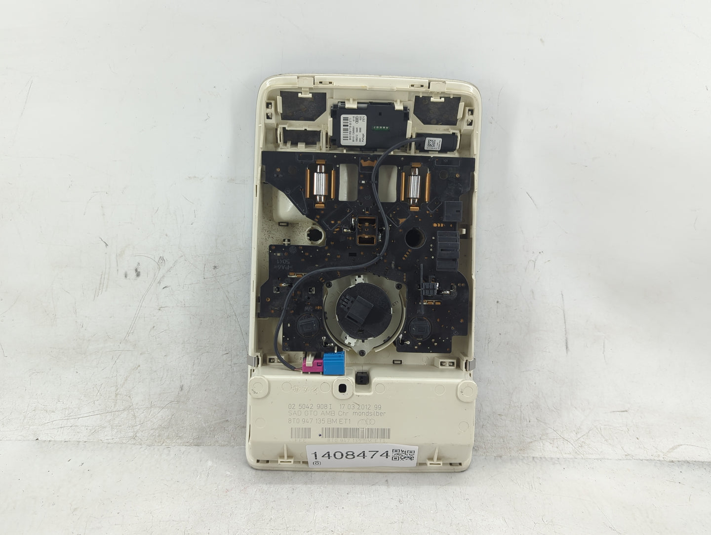 2013-2015 Audi A4 Overhead Roof Console 1408474 - Oemusedautoparts1.com