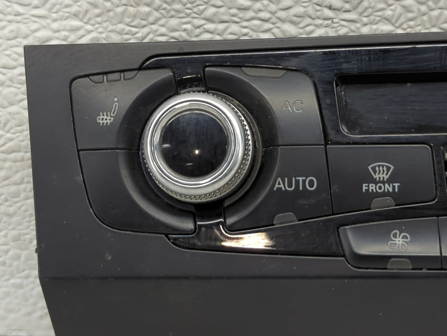 2013-2016 Audi A4 Climate Control Module Temperature AC/Heater Replacement P/N:8K1820043N Fits Fits 2013 2014 2015 2016 2017