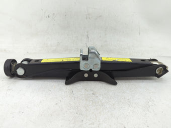 compare product 2013 Audi A4 Spare Scissor Car Jack 1409492