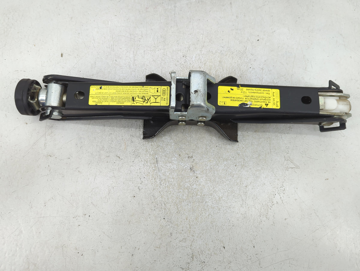 2013 Audi A4 Spare Scissor Car Jack 1409492 - Oemusedautoparts1.com