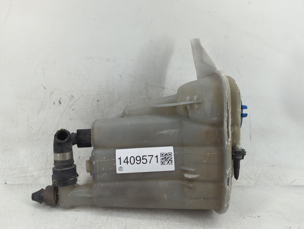 2013-2016 Audi A4 Radiator Coolant Overflow Expansion Tank Bottle 1409571 - Oemusedautoparts1.com