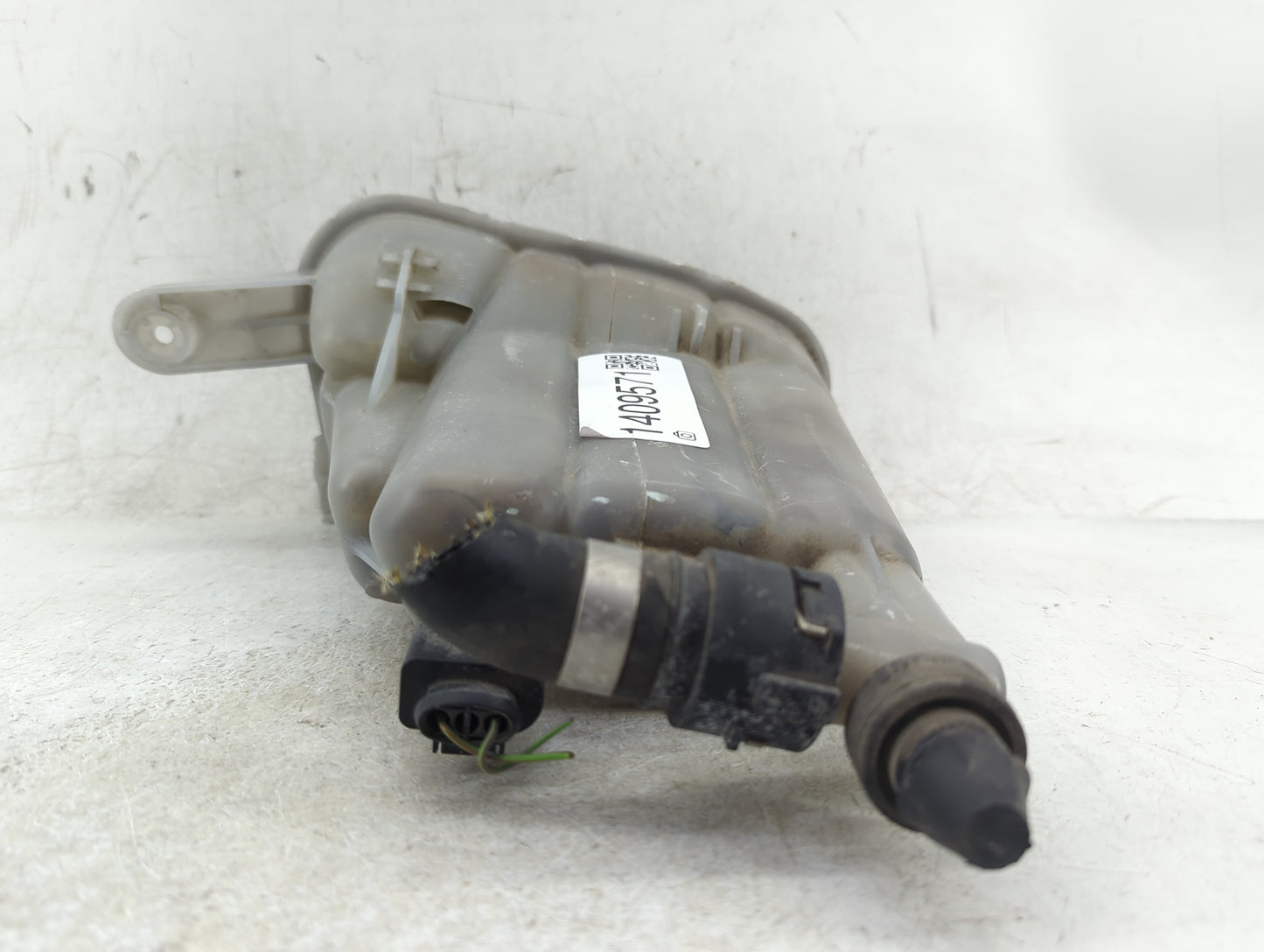 2013-2016 Audi A4 Radiator Coolant Overflow Expansion Tank Bottle 1409571 - Oemusedautoparts1.com
