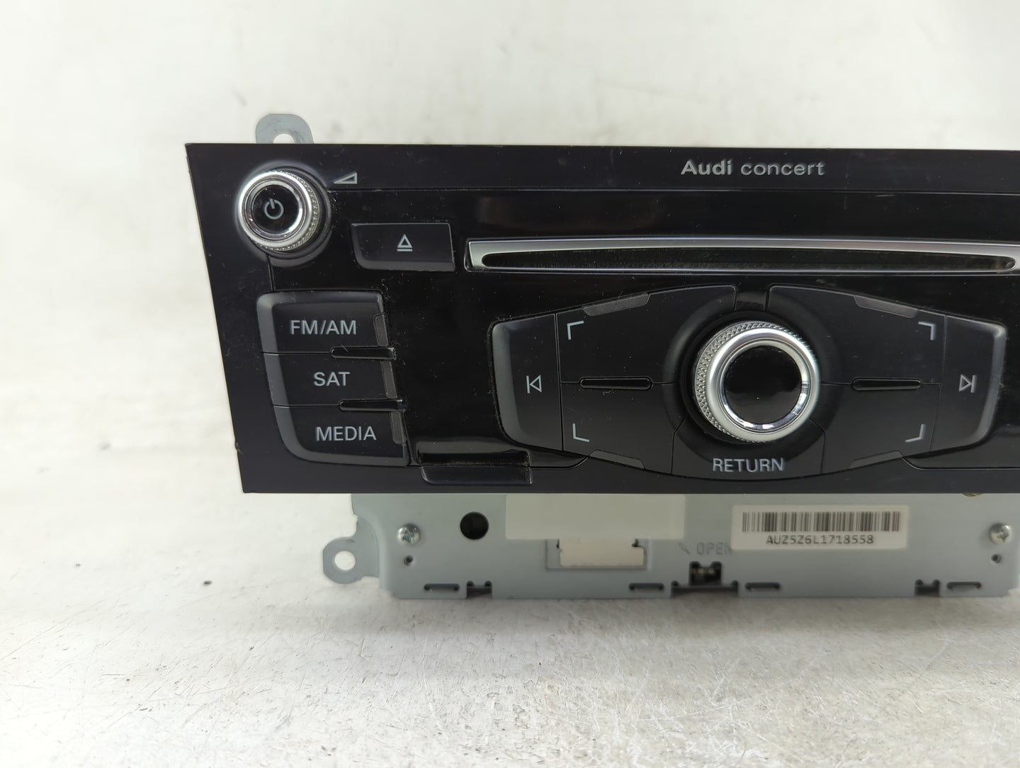 2013-2016 Audi A4 Radio AM FM Cd Player Receiver Replacement P/N:8R1035186B Fits Fits 2013 2014 2015 2016 2017 OEM Used Auto