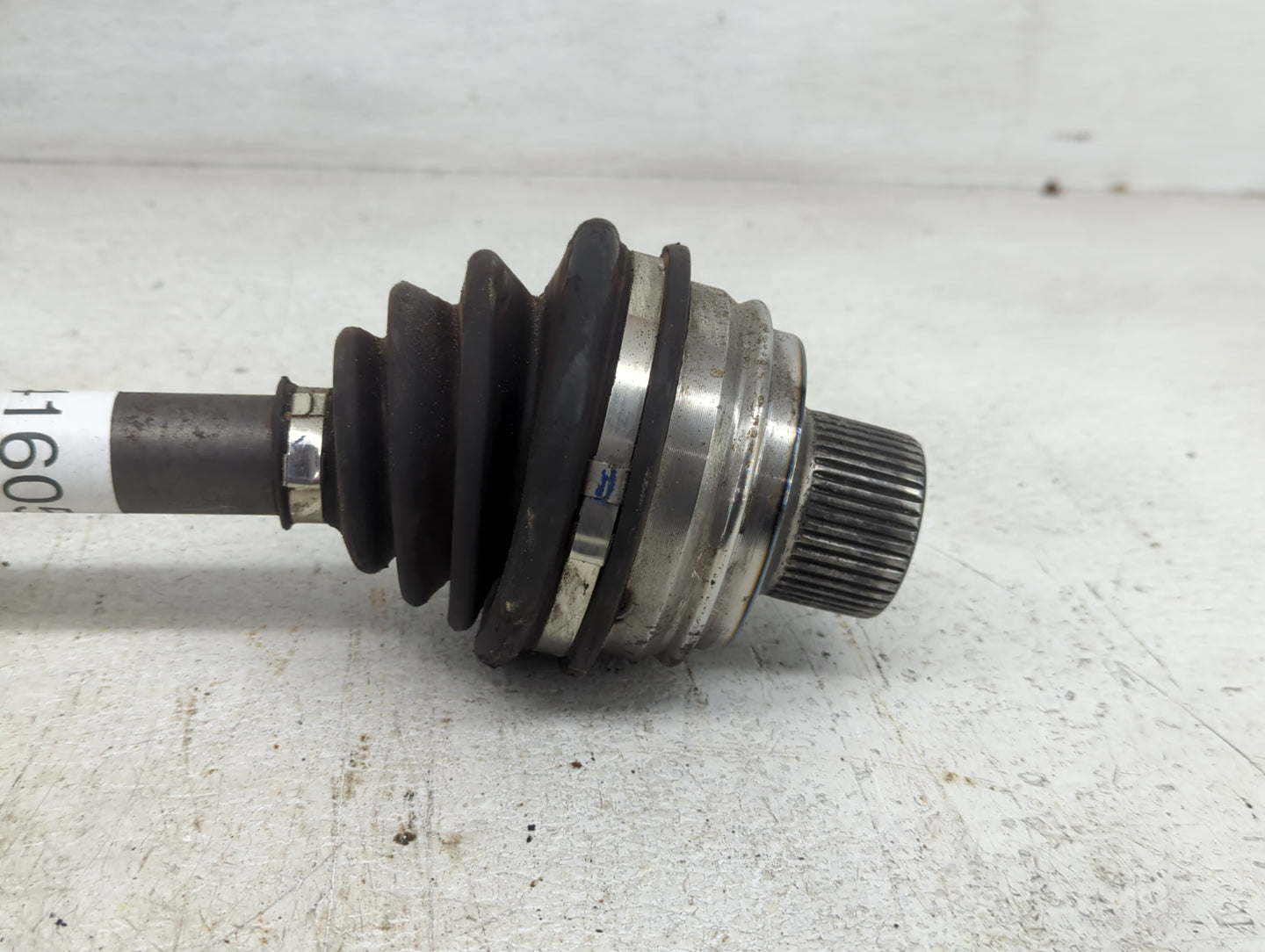 Audi A4 Axle Shaft Front Driver Cv C/v - Oemusedautoparts1.com