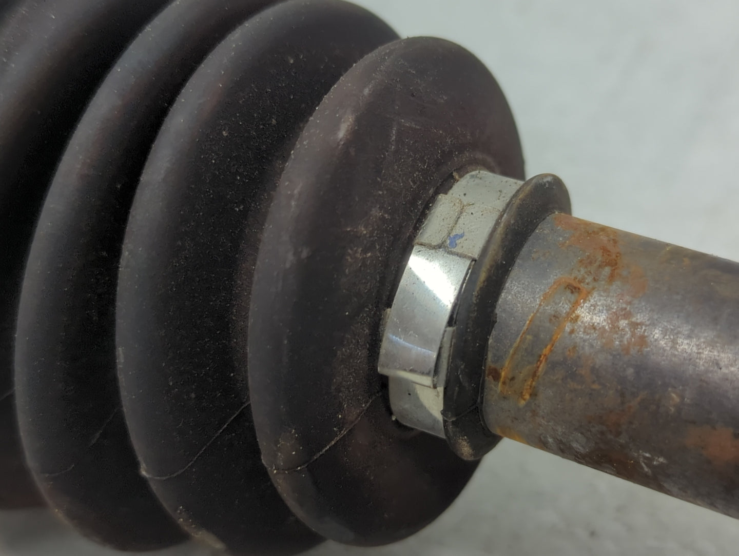 Audi A4 Axle Shaft Front Driver Cv C/v - Oemusedautoparts1.com