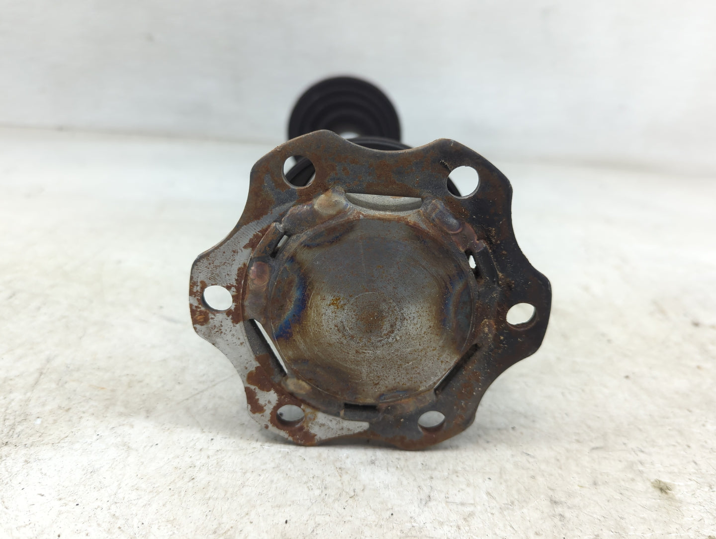 Audi A4 Axle Shaft Front Passenger Cv C/v - Oemusedautoparts1.com