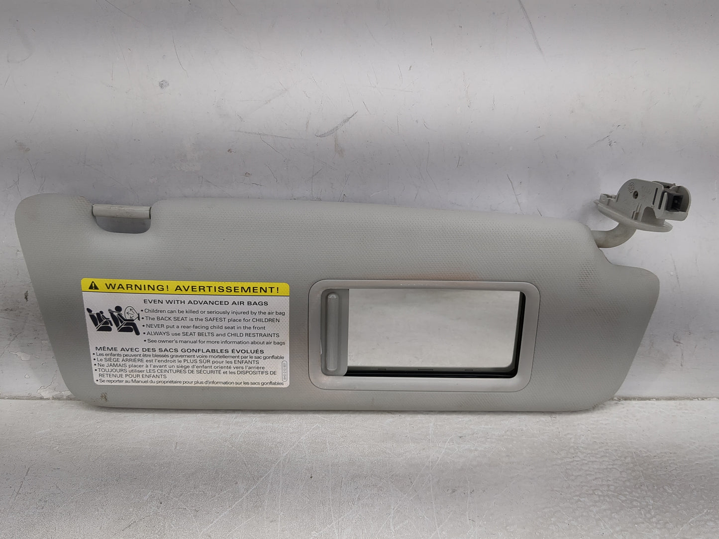 2013-2016 Audi A4 Sun Visor Shade Replacement Passenger Right Mirror Fits Fits 2013 2014 2015 2016 OEM Used Auto Parts - Oem