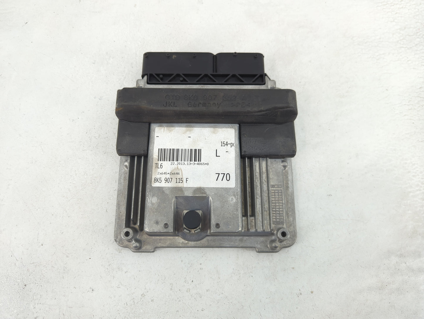2013-2016 Audi A4 PCM Engine Control Computer ECU ECM PCU OEM P/N:8K0907552 8K5907115F Fits Fits 2013 2014 2015 2016 OEM Use