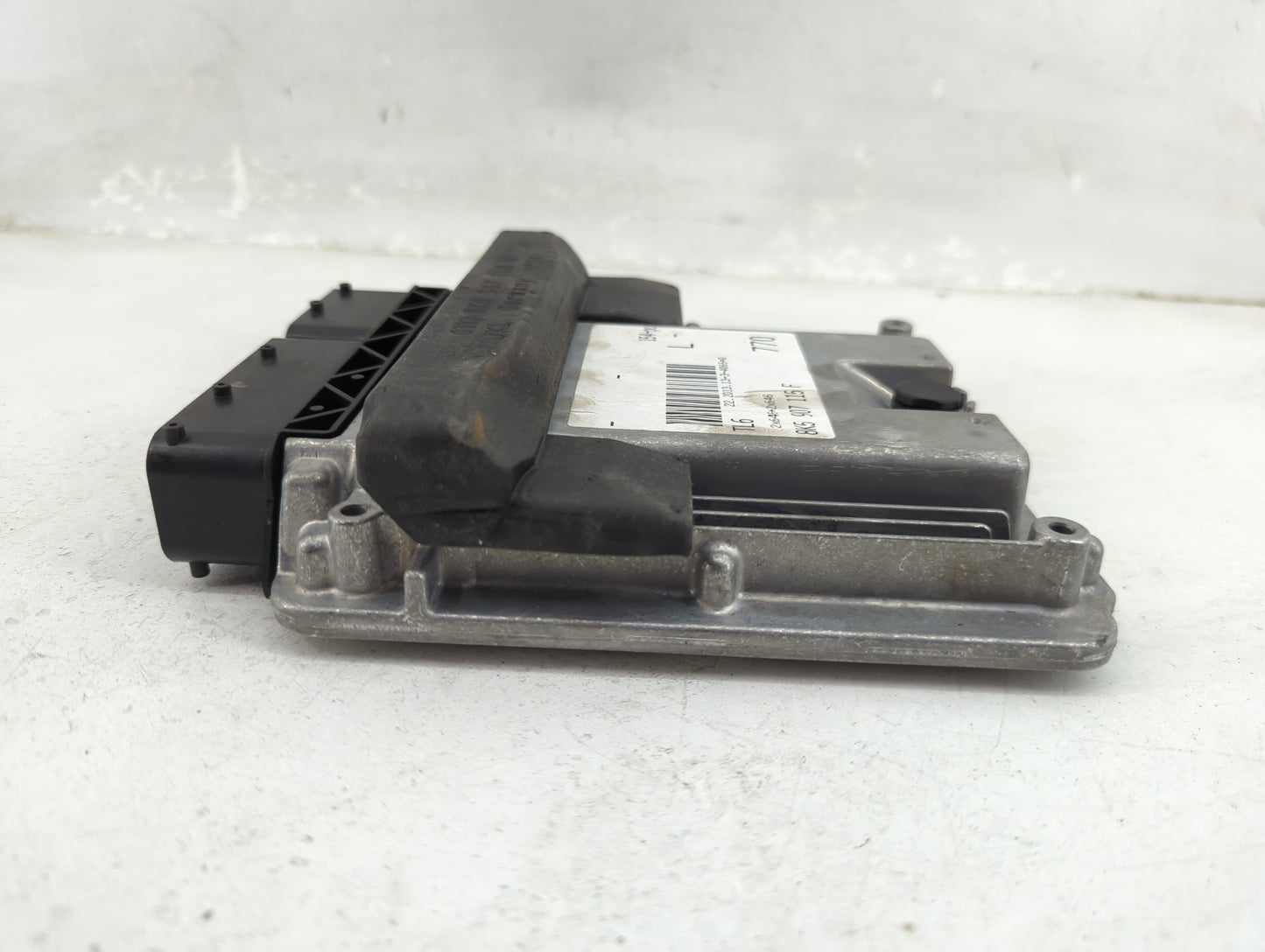 2013-2016 Audi A4 PCM Engine Control Computer ECU ECM PCU OEM P/N:8K0907552 8K5907115F Fits Fits 2013 2014 2015 2016 OEM Use