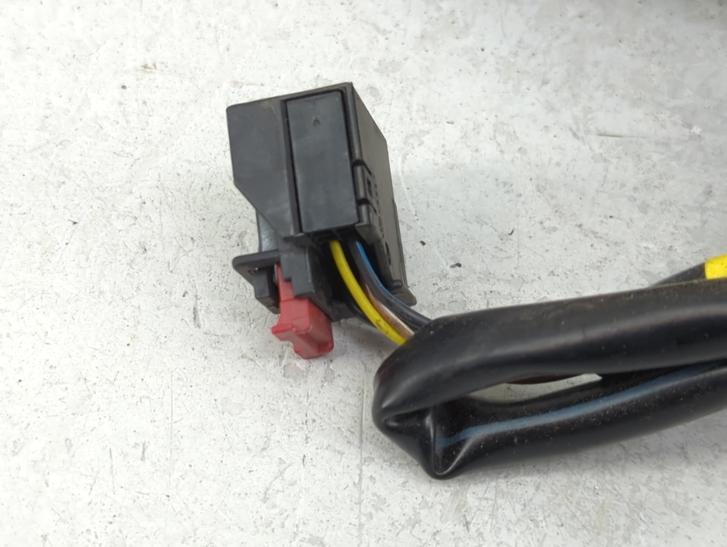 2010-2016 Audi A4 Passenger Side View Mirror - Right Door Mirror OEM Used - Oemusedautoparts1.com