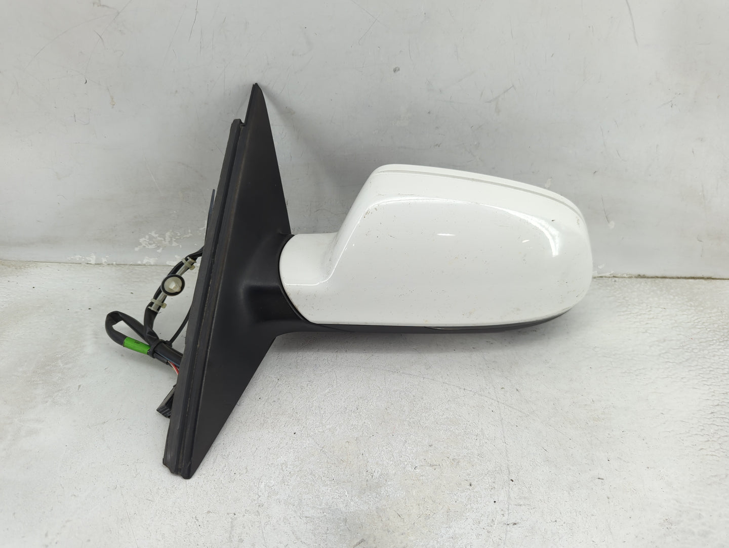 2010-2016 Audi A4 Driver Side View Mirror - Left Door Mirror OEM Used - Oemusedautoparts1.com
