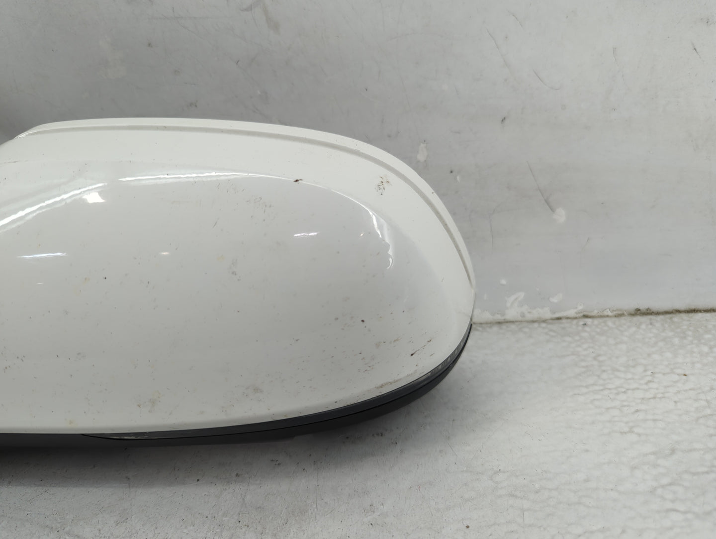 2010-2016 Audi A4 Driver Side View Mirror - Left Door Mirror OEM Used - Oemusedautoparts1.com