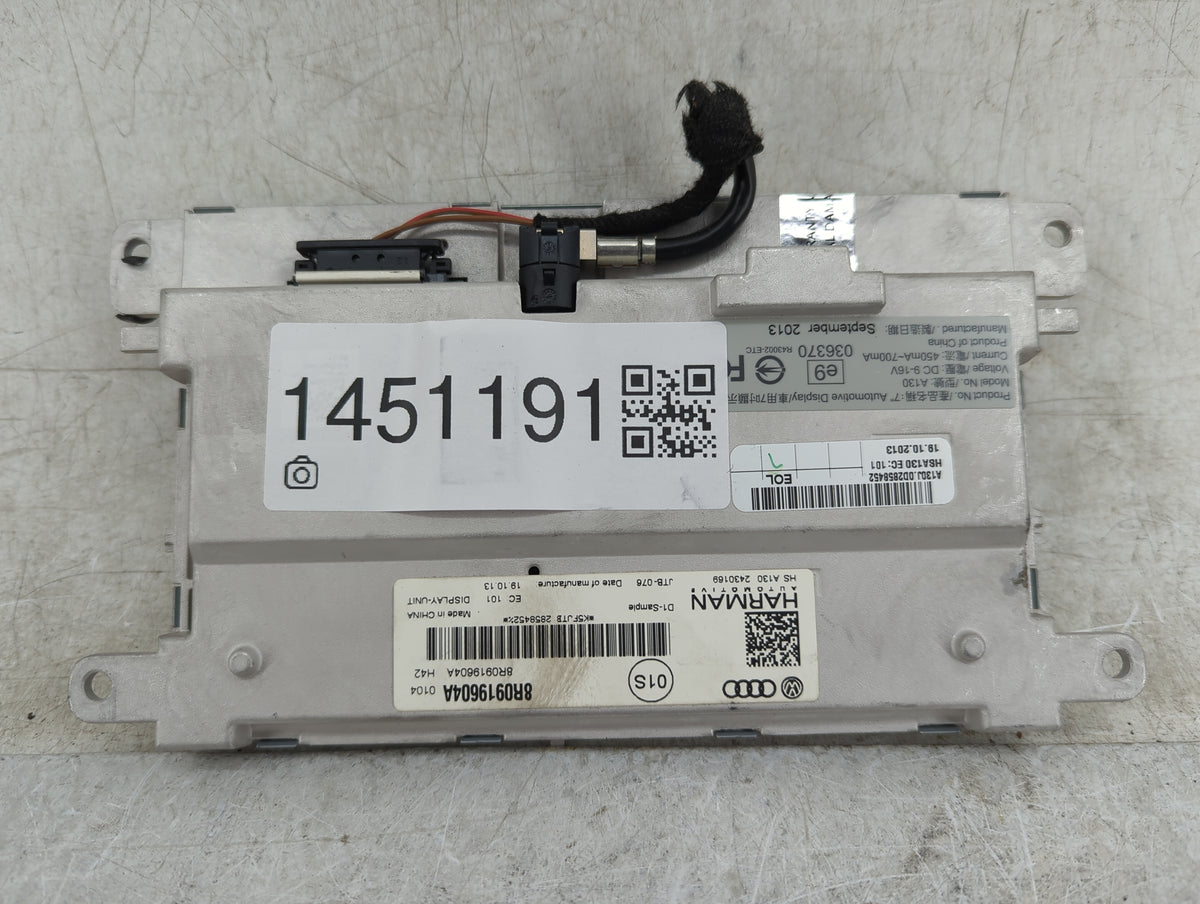 2013-2016 Audi A4 Information Radio Display Screen 1451191 - Oemusedautoparts1.com