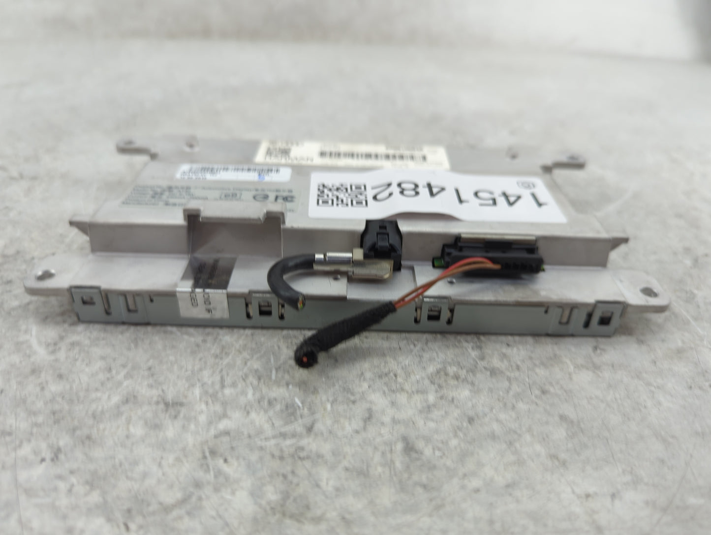 2013-2016 Audi A4 Information Display Screen - Oemusedautoparts1.com