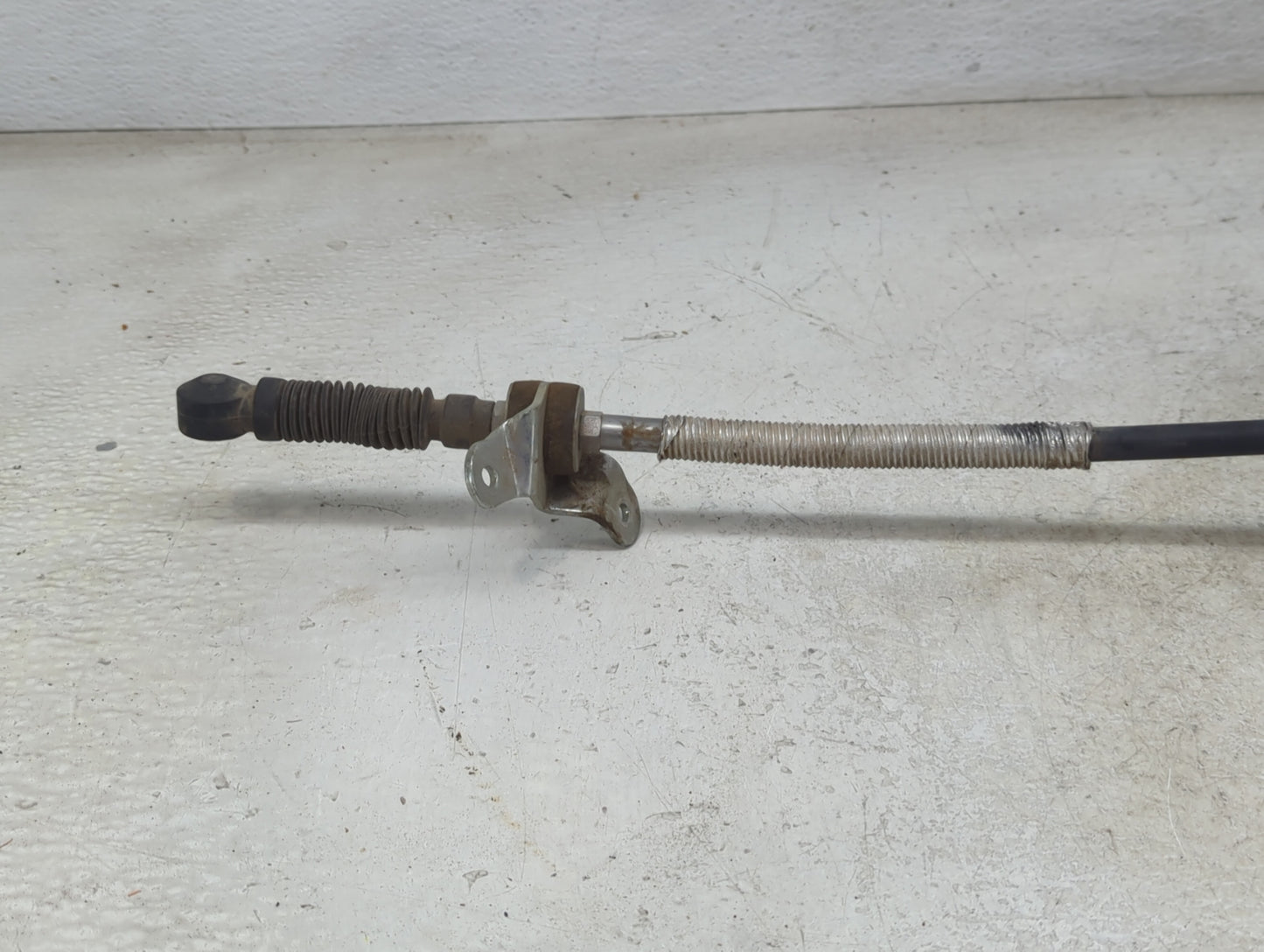 2013 Audi A4 Floor Console Assembly Shifter - Oemusedautoparts1.com