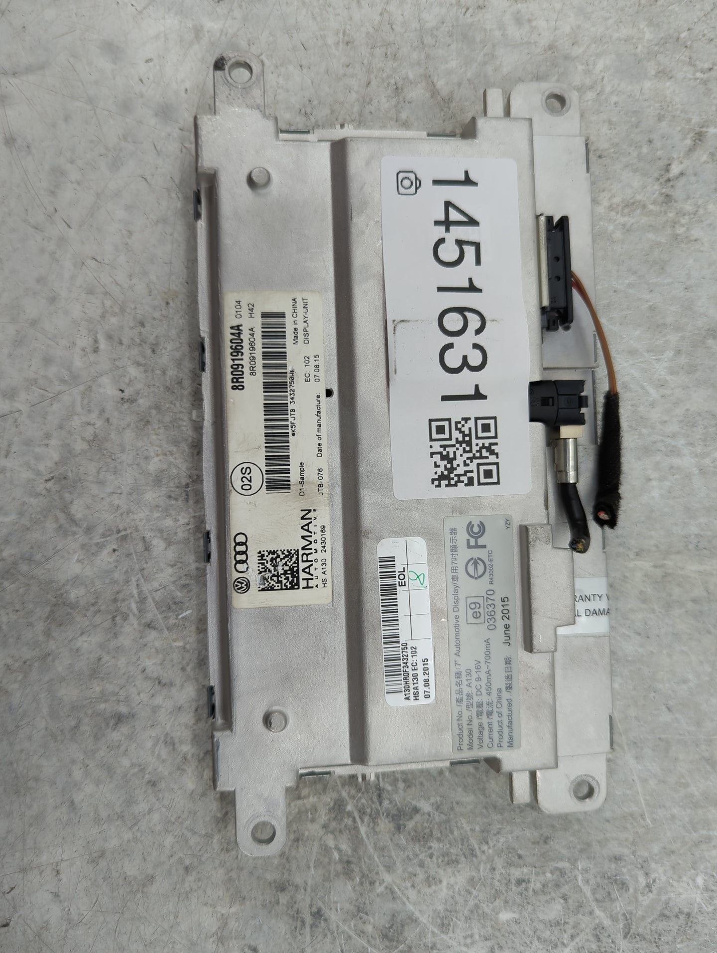 2013-2016 Audi A4 Information Display Screen - Oemusedautoparts1.com