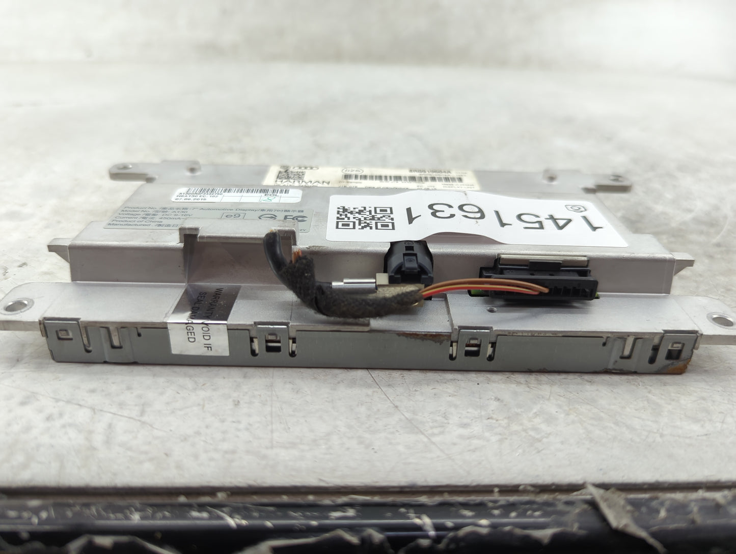 2013-2016 Audi A4 Information Display Screen - Oemusedautoparts1.com