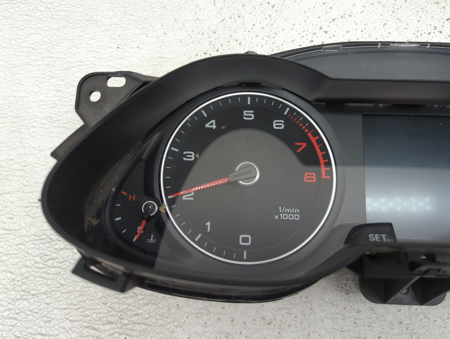 2013-2016 Audi A4 Instrument Cluster Speedometer Gauges P/N:8K0920950R 503002560402 Fits Fits 2013 2014 2015 2016 OEM Used A
