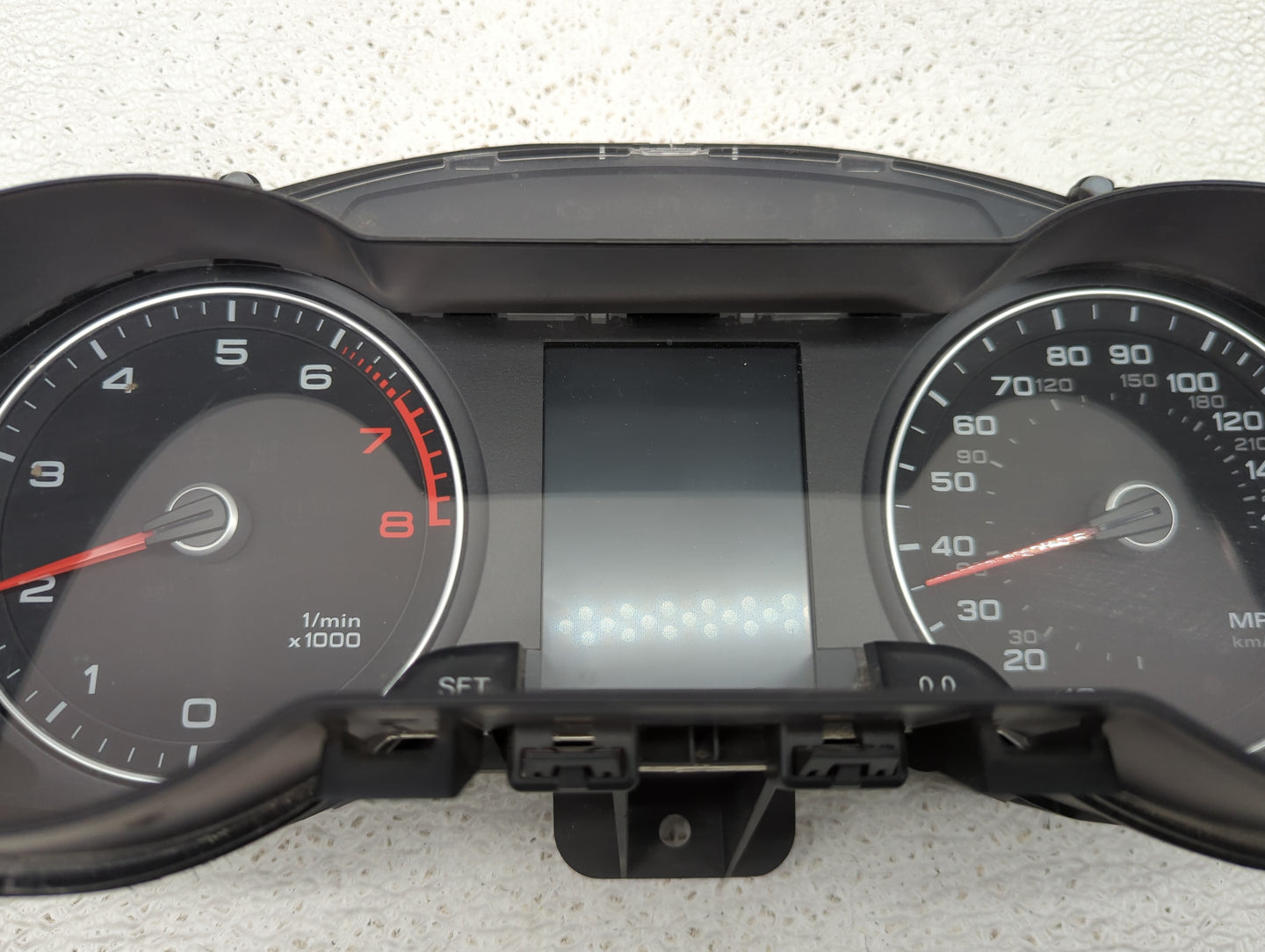 2013-2016 Audi A4 Instrument Cluster Speedometer Gauges P/N:8K0920950R 503002560402 Fits Fits 2013 2014 2015 2016 OEM Used A