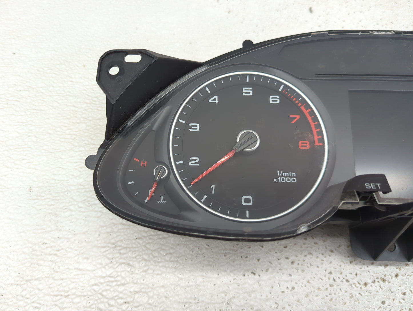 2013 Audi A4 Instrument Cluster Speedometer Gauges P/N:8K0920982D Fits OEM Used Auto Parts - Oemusedautoparts1.com