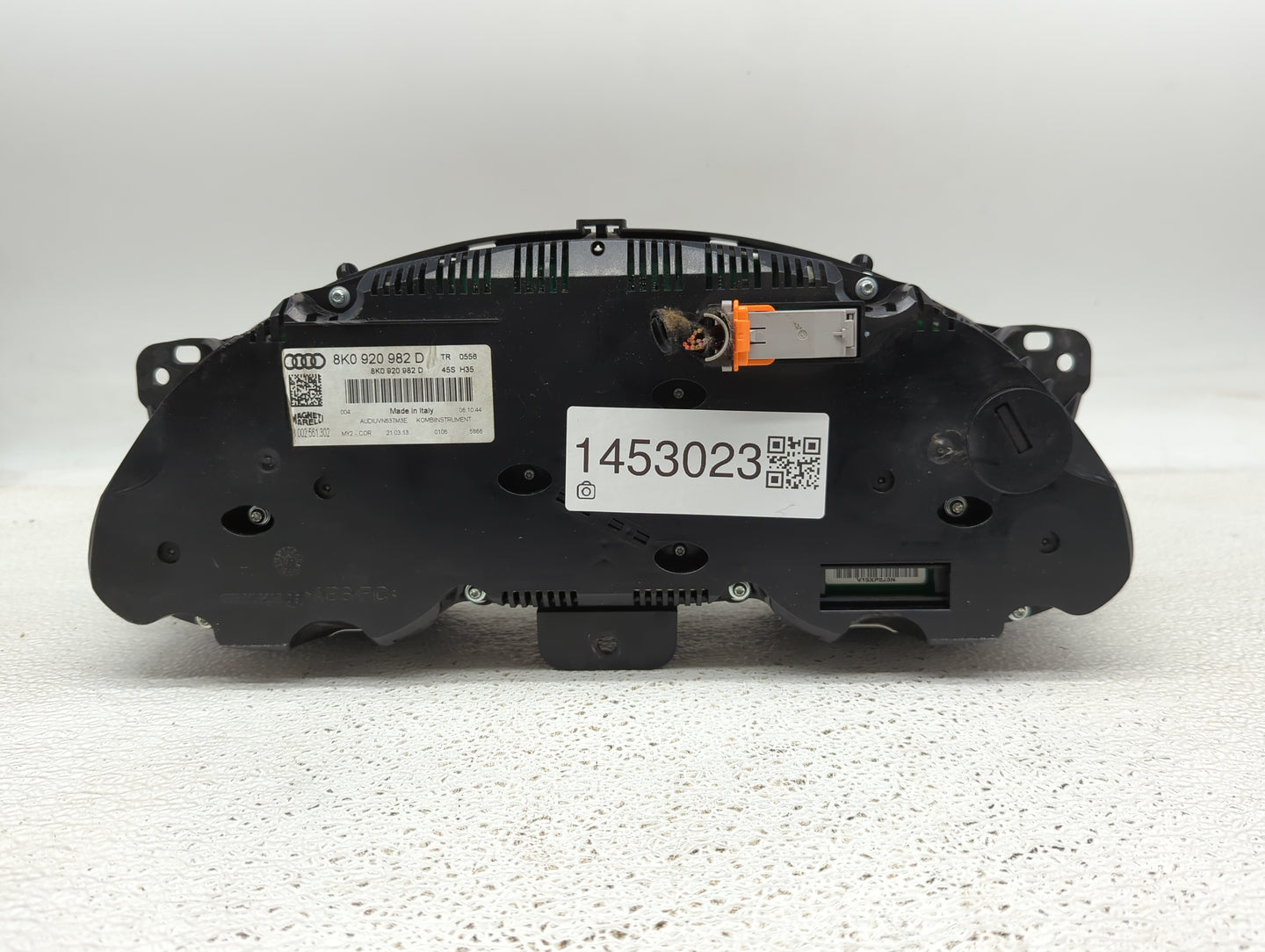 2013 Audi A4 Instrument Cluster Speedometer Gauges P/N:8K0920982D Fits OEM Used Auto Parts - Oemusedautoparts1.com