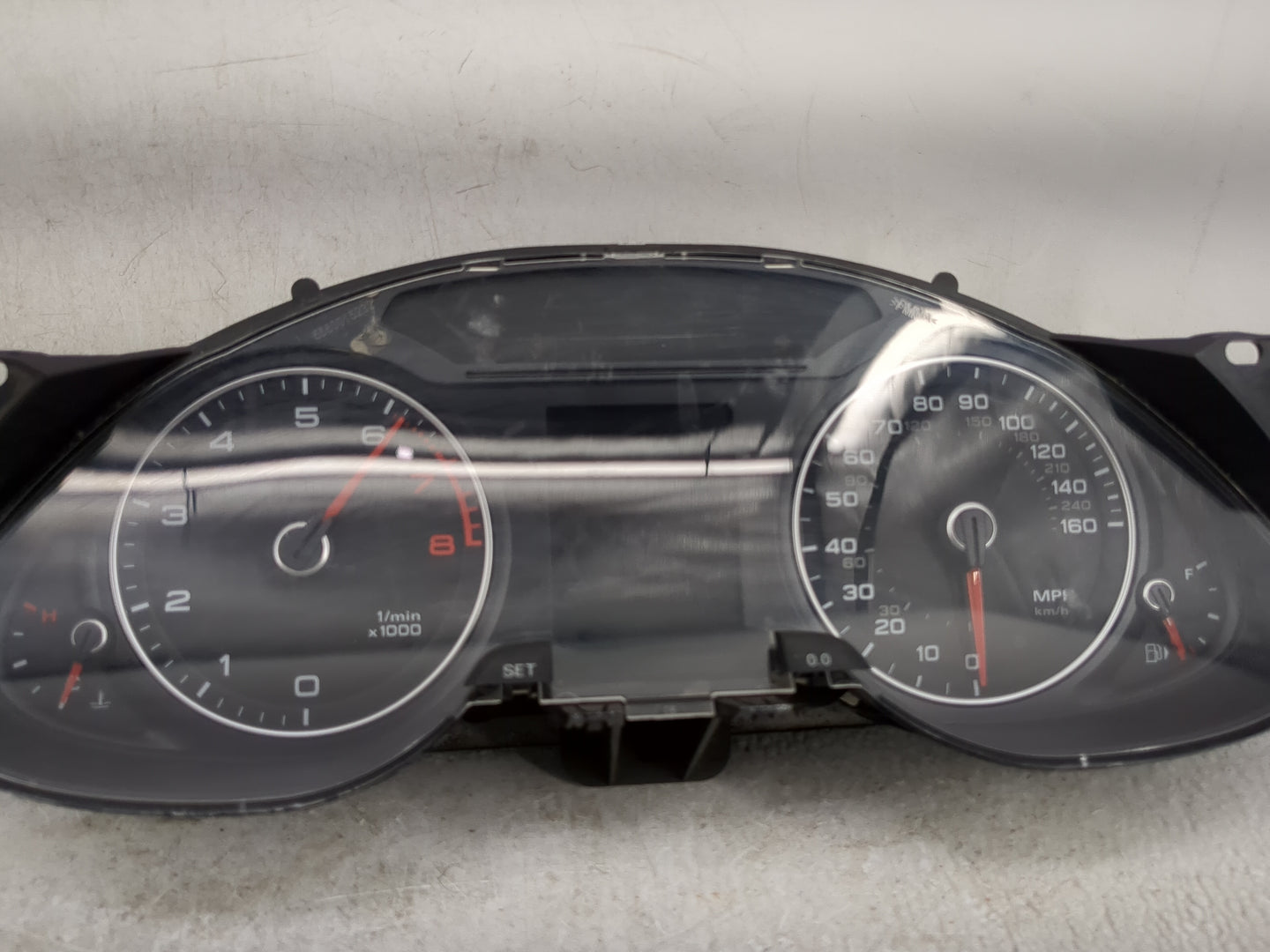 2013-2016 Audi A4 Instrument Cluster Speedometer Gauges P/N:8K0920950R Miles:86K Fits Fits 2013 2014 2015 2016 OEM Used Auto