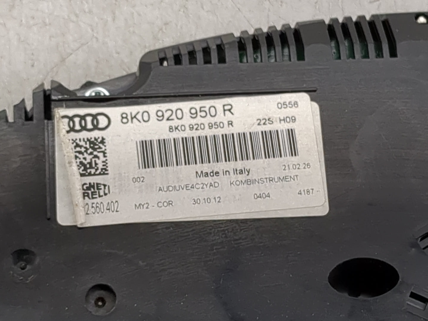 2013-2016 Audi A4 Instrument Cluster Speedometer Gauges P/N:8K0920950R Miles:86K Fits Fits 2013 2014 2015 2016 OEM Used Auto