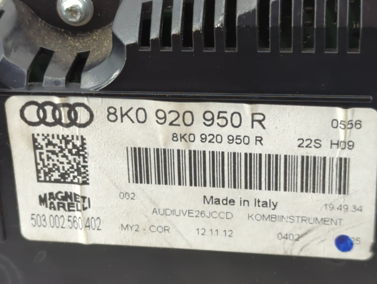 2013-2016 Audi A4 Instrument Cluster Speedometer Gauges P/N:8K0 920 950 R Miles: Fits Fits 2013 2014 2015 2016 OEM Used Auto