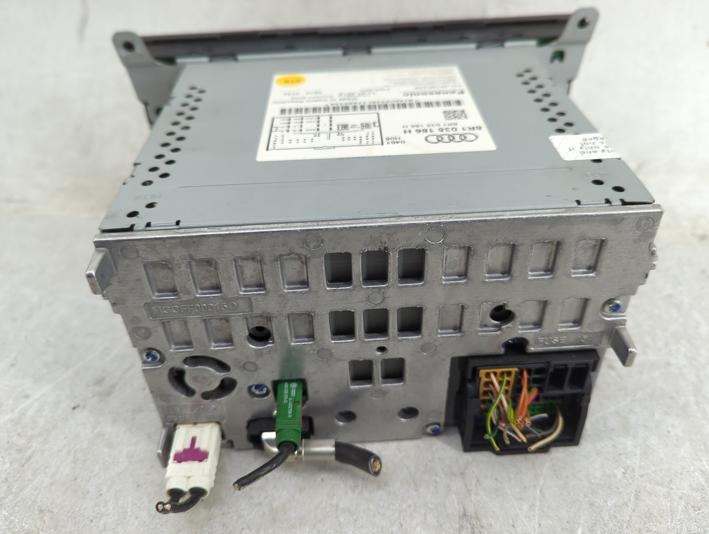2013 Audi A4 Radio AM FM Cd Player Receiver Replacement P/N:8R1035186H CQ-JA12E2AE Fits Fits 2014 2015 2016 OEM Used Auto Pa