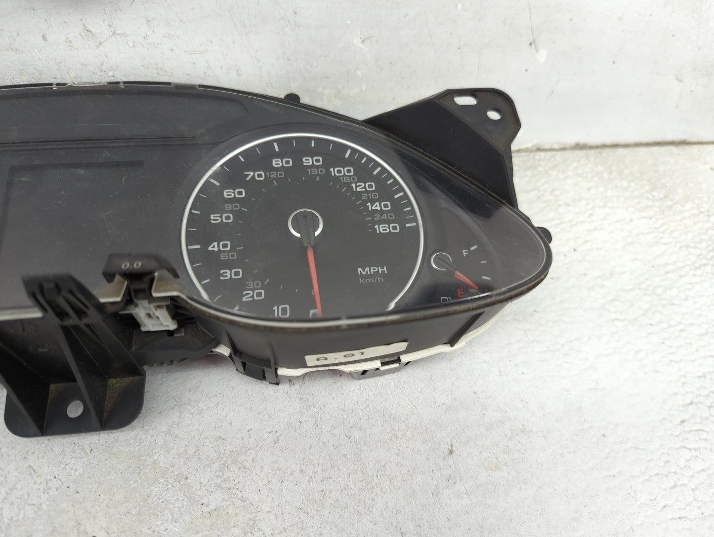 2013-2016 Audi A4 Instrument Cluster Speedometer Gauges P/N:8K0920982D 503002561302 Miles:137K Fits Fits 2013 2014 2015 2016