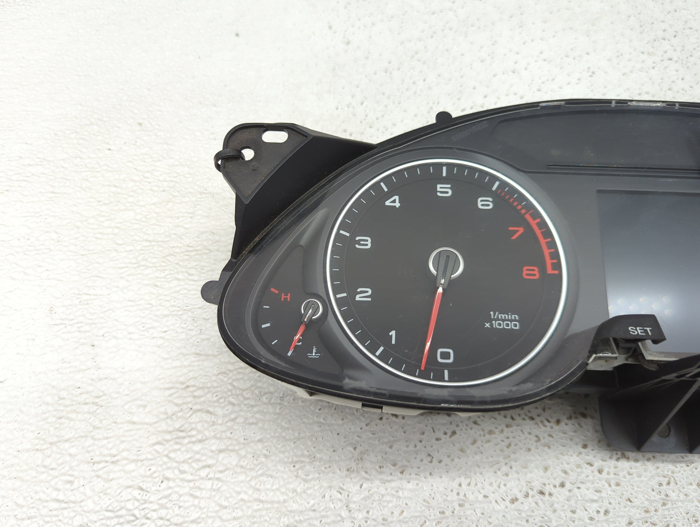2013 Audi A4 Instrument Cluster Speedometer Gauges P/N:8K0920950R 503002560402 Miles:79K Fits OEM Used Auto Parts - Oemuseda