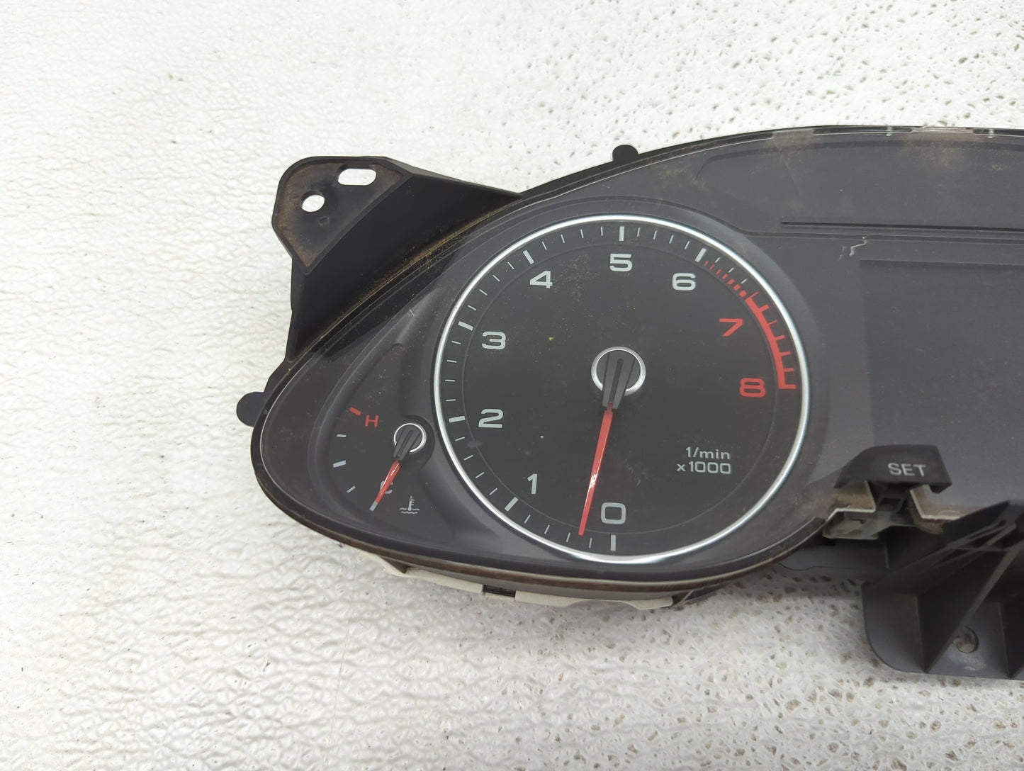 2013-2016 Audi A4 Instrument Cluster Speedometer Gauges P/N:8K0920950R 503.002.560.401 Miles:36K Fits Fits 2013 2014 2015 20