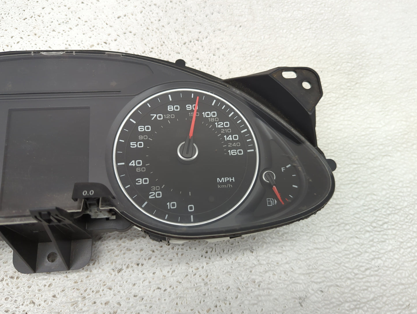 2013 Audi A4 Instrument Cluster Speedometer Gauges P/N:8K0920982D 503002561302 Miles:128K Fits OEM Used Auto Parts - Oemused