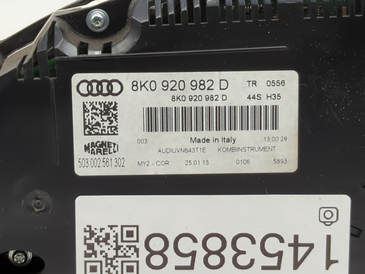 2013 Audi A4 Instrument Cluster Speedometer Gauges P/N:8K0920982D 503002561302 Miles:128K Fits OEM Used Auto Parts - Oemused
