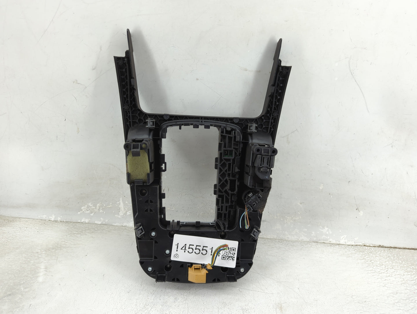 2013-2016 Audi A4 Radio Control Panel - Oemusedautoparts1.com