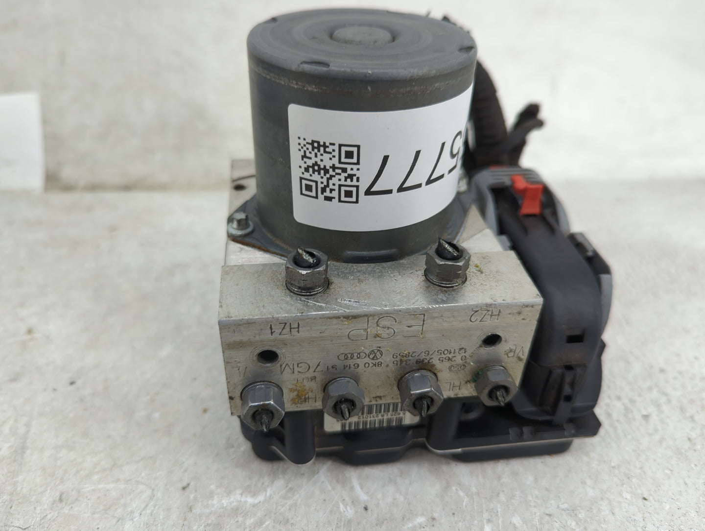 2013 Audi A4 ABS Pump Control Module Replacement P/N:8K0907379CK 0265239316, 8K0614517GM Fits OEM Used Auto Parts - Oemuseda
