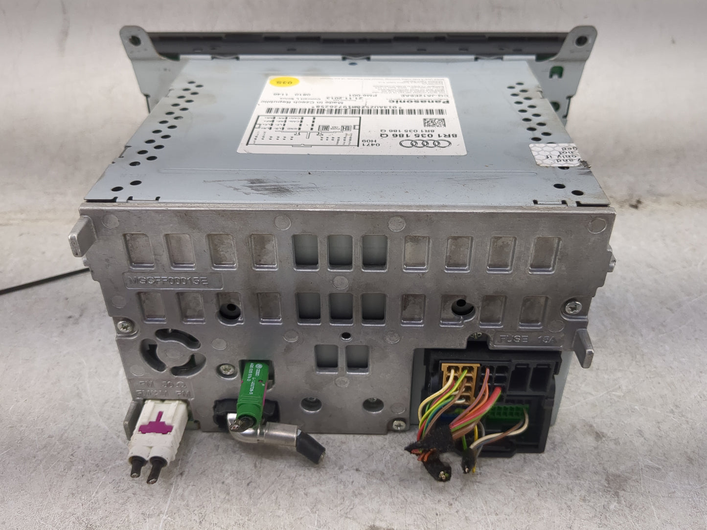 2013-2016 Audi A4 Radio AM FM Cd Player Receiver Replacement P/N:8R1 035 186 Q Fits Fits 2013 2014 2015 2016 OEM Used Auto P