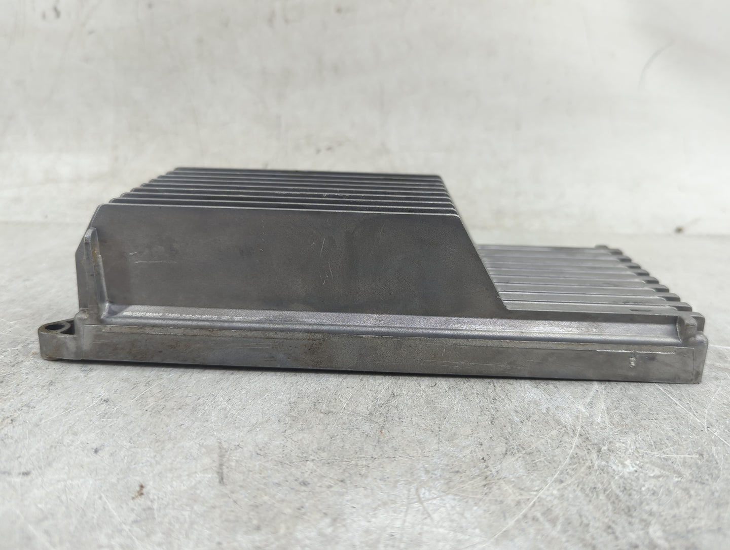 2013-2016 Audi A4 Radio Speaker Amplifier 8r1035223a|8r1035223 - Oemusedautoparts1.com