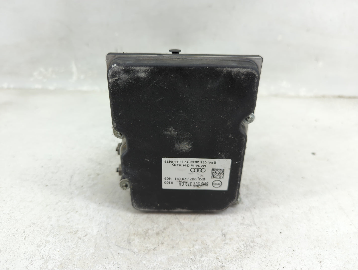 2013 Audi A4 ABS Pump Control Module Replacement P/N:8K0 907 379 CH Fits OEM Used Auto Parts - Oemusedautoparts1.com