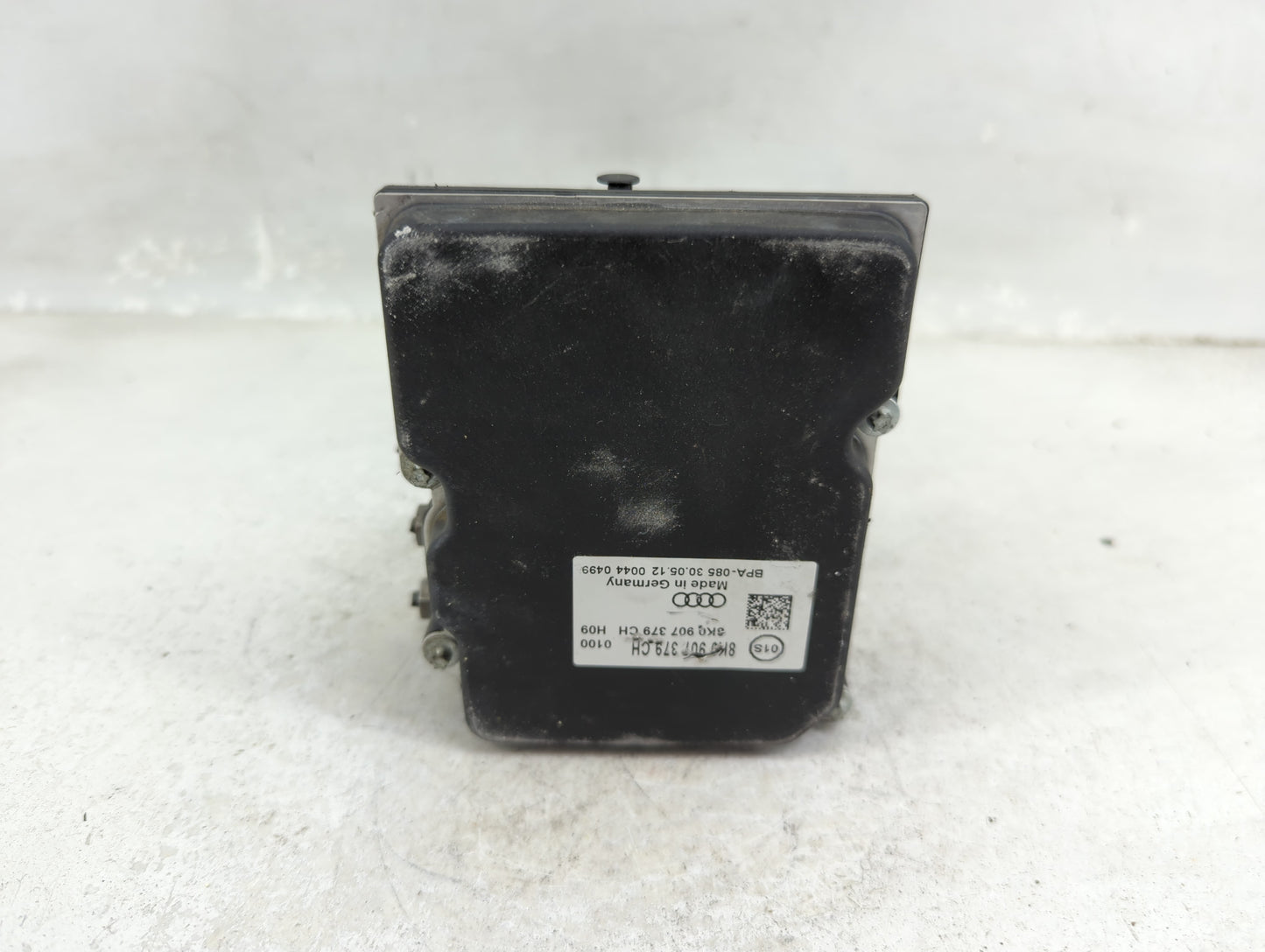 2013 Audi A4 ABS Pump Control Module Replacement P/N:8K0 907 379 CH Fits OEM Used Auto Parts - Oemusedautoparts1.com