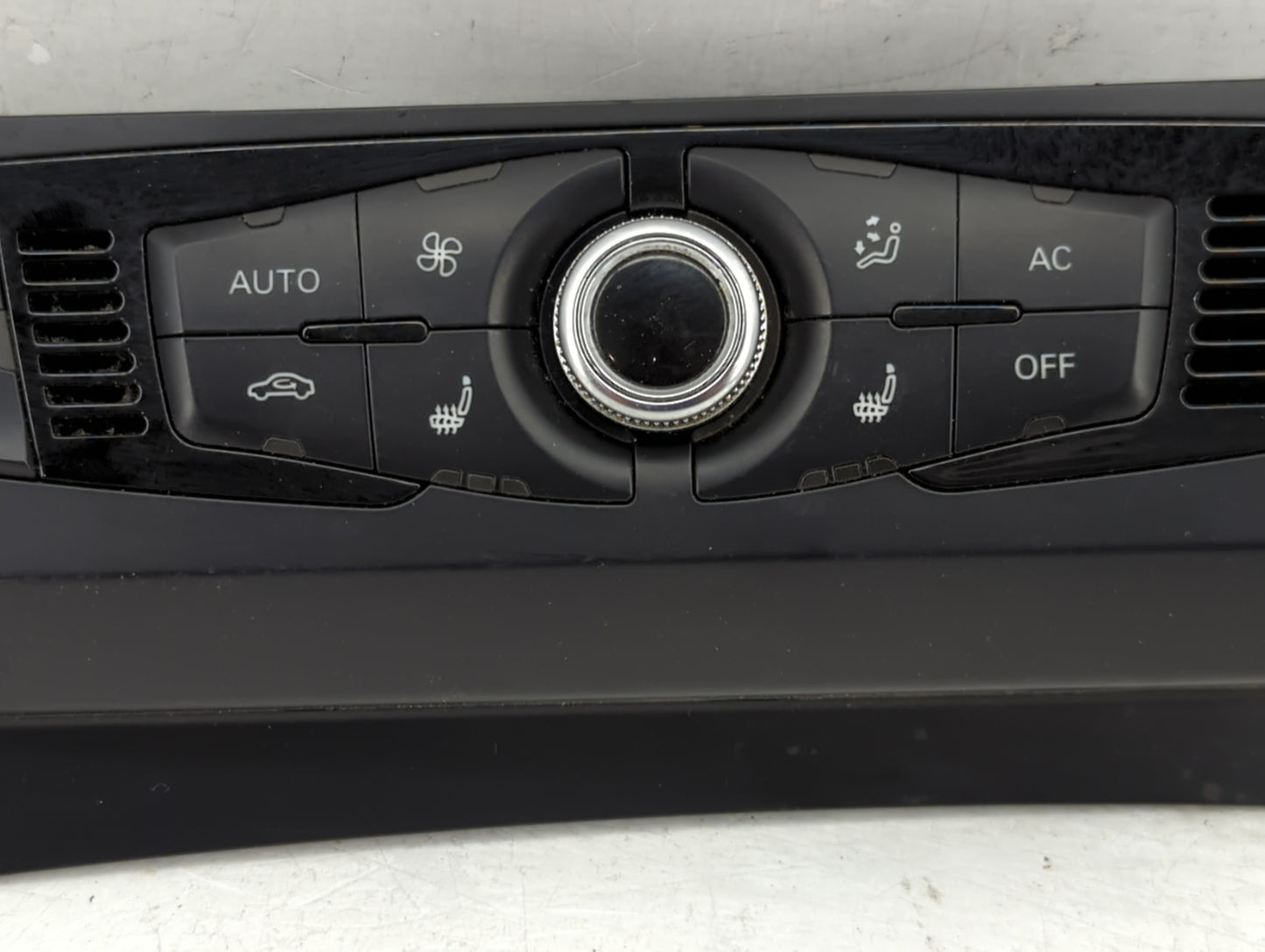 2013-2016 Audi A4 Climate Control Module Temperature AC/Heater Replacement P/N:8K1 820 043 R Fits Fits 2013 2014 2015 2016 2