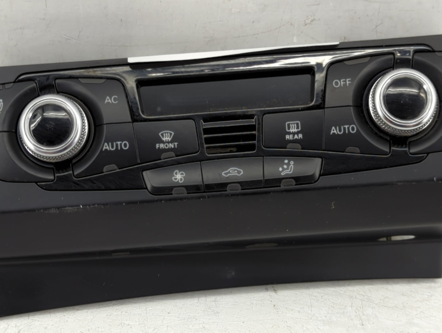 2013-2016 Audi A4 Climate Control Module Temperature AC/Heater Replacement P/N:8K1 820 043 T Fits Fits 2013 2014 2015 2016 2
