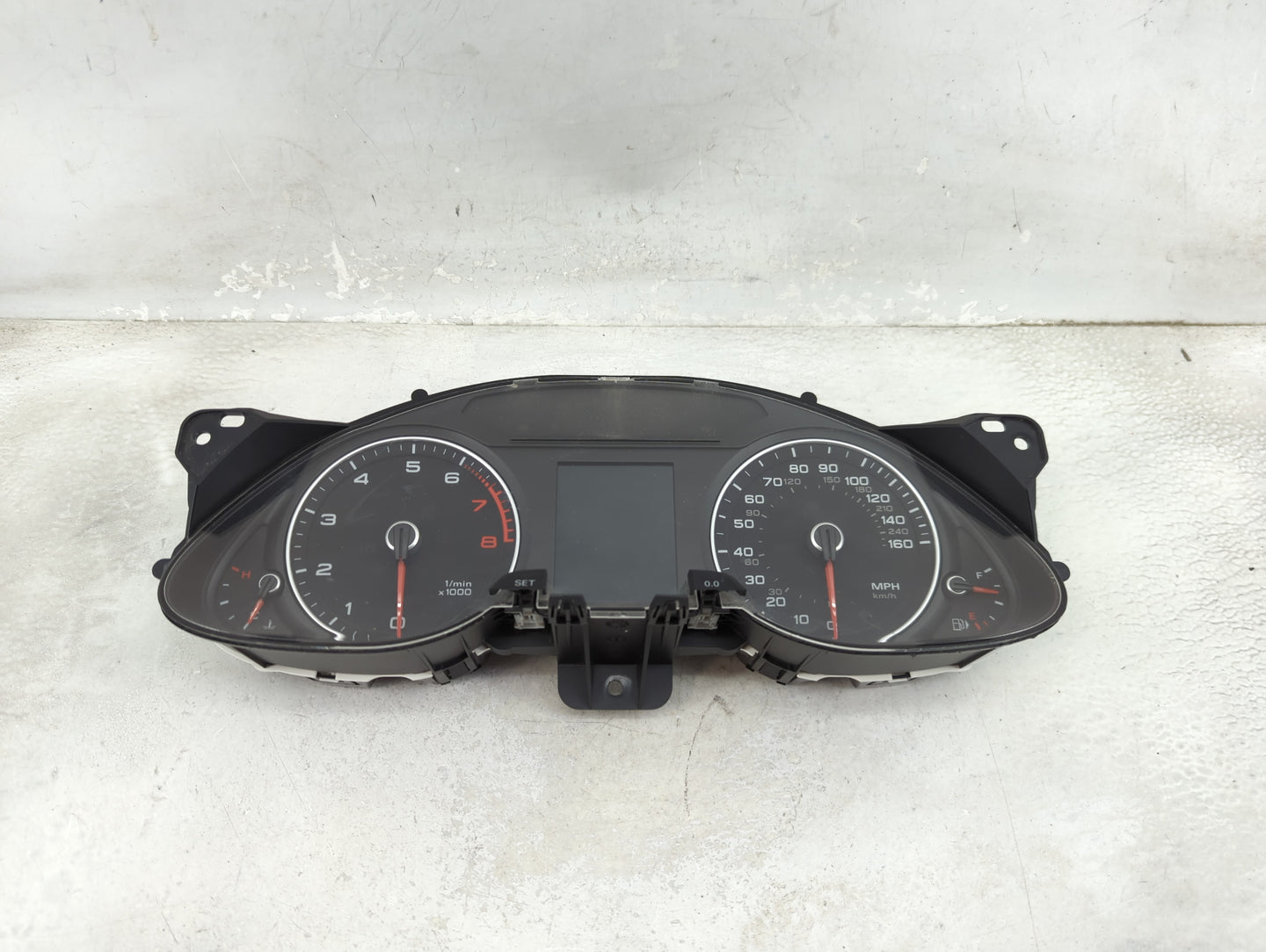 2013-2016 Audi A4 Instrument Cluster Speedometer Gauges P/N:8K0920951E 503002560431 Miles: Fits Fits 2013 2014 2015 2016 OEM
